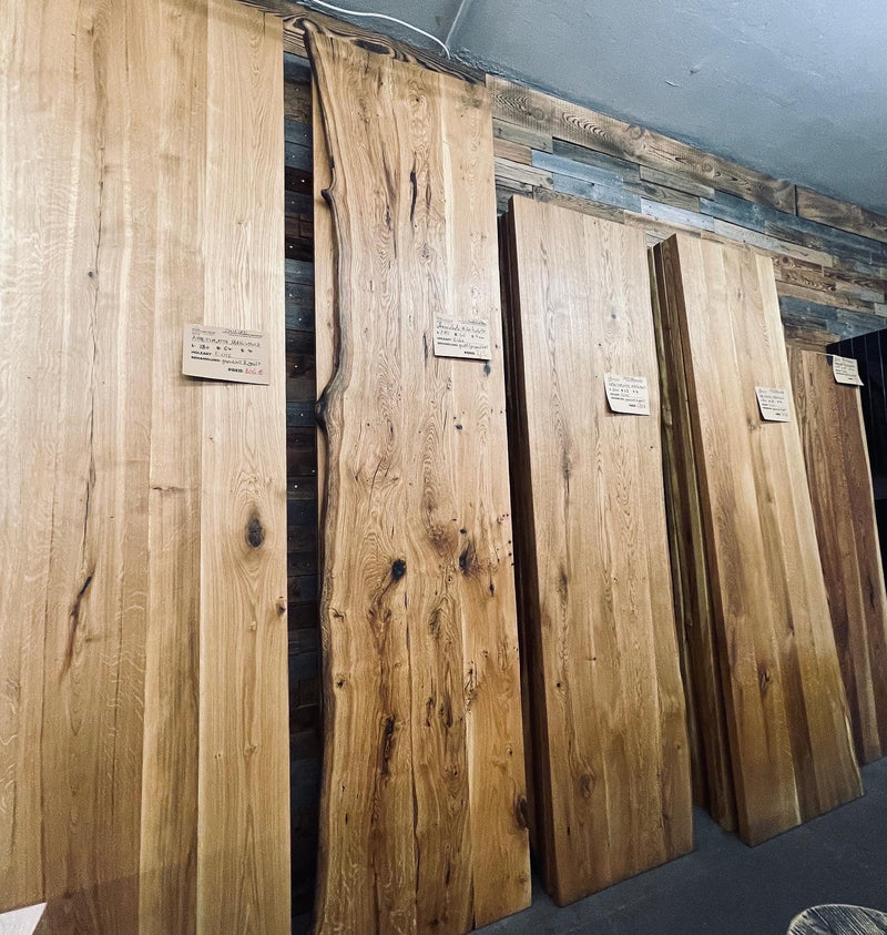 Elegante Küchenarbeitsplatten aus Eiche mit natürlicher Baumkante und robustem Finish | Breiten: 60 & 65cm | Längen: 100-400cm