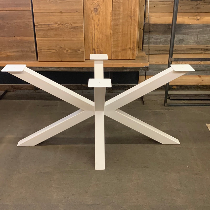 Tischgestell Spider „IRON MAIDEN“ | Abmessung: 150x80x72 | Farbe: matt weiß