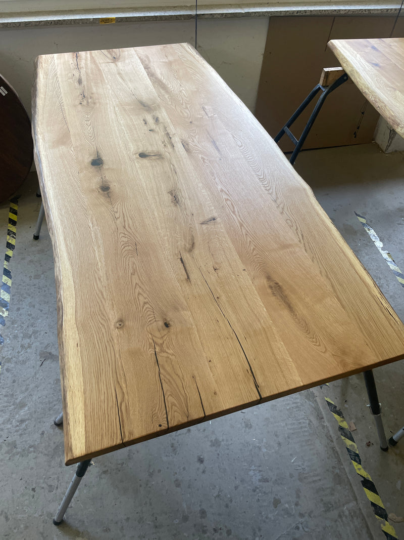 Eichen-Tischplatten mit natürlicher Baumkante: Maßgeschneiderte Unikate von 50cm bis 300cm Länge | Variante: "Hartwachsöl"