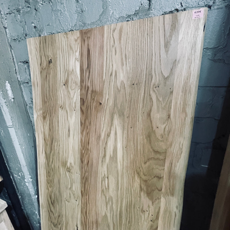 Massivholz Tischplatte | 160x80x2cm | Holzart: Eiche | Art Baumkante: natürliche Baumkante | Finish: Hartwachsöl | Code: VK-Ei31 | Standort: Vintique Berlin Köpenick