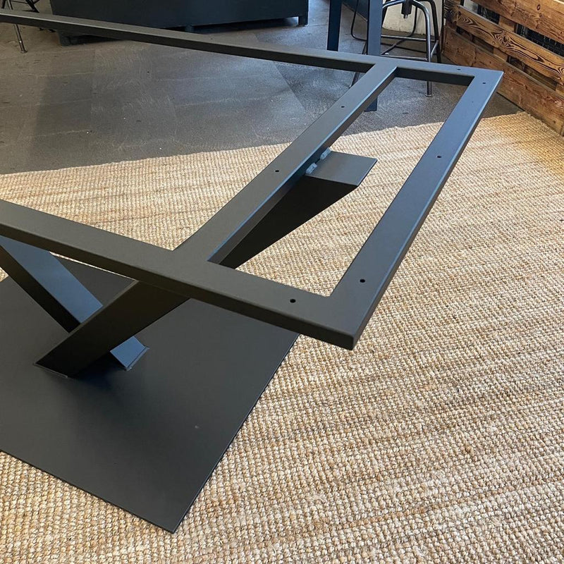 Tischgestell | V-Form | H:72,5cm | Farbe: schwarz-matt