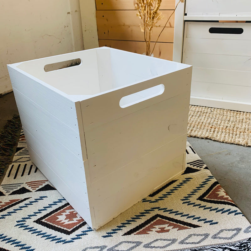 Weiße Holzkiste für Kallax-Expedit-Regale von IKEA | 33x32,5x37,5cm